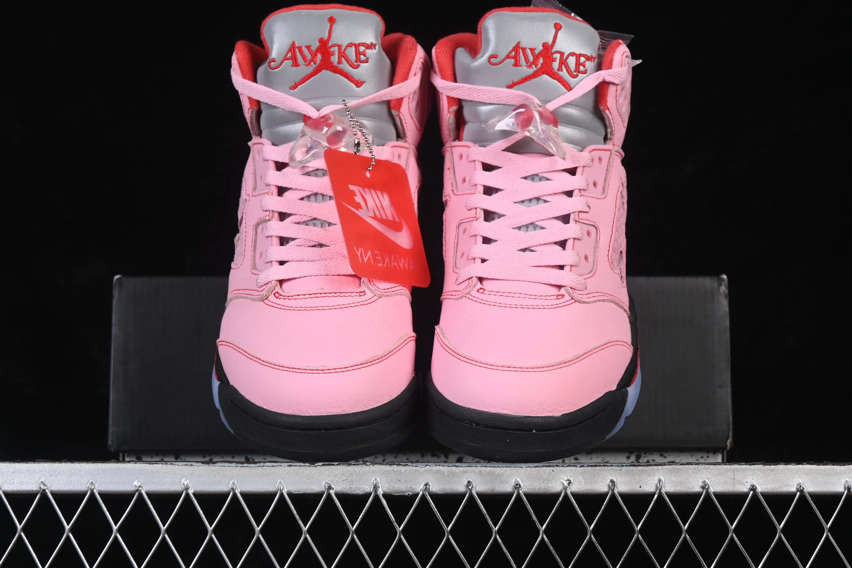 All categories Air Jordan Jordan series basketball shoes Air Jordan 5 TG version Awake NY x Air Jordan 5 "Arctic Pink" AJ5 Joe 5 joint pink top layer basketball shoes DV4982-600